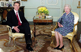 Tony Blair bei seiner allwöchentlichen Audienz im Buckingham Palace