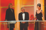Thomas Gottschalk mit den Preisträgern Peter Falk und Iris Berben