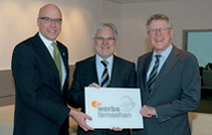 Gründung der ZDF Werbefernsehen GmbH mit Hans-Joachim Strauch, Markus Schächter und Hans Joachim Suchan